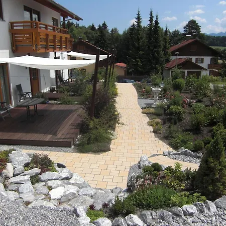 Apartment Am Rosengarten By Interhome